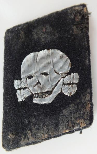 SS-TOTENKOPF TAB