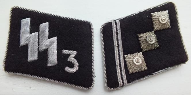 SS-VT RGT. ''DER FUHRER'' OFFICER TABS