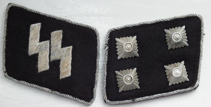WSS SS-STURMBANNFUHRER COLLAR TABS