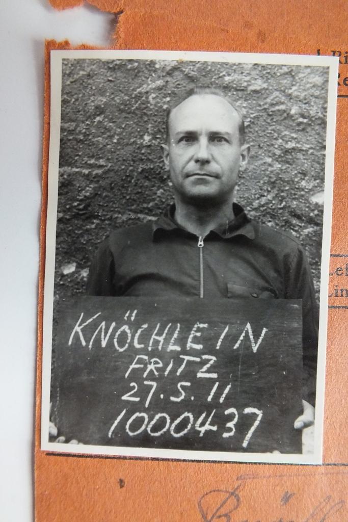 RITTERKREUZETRAGER SS-STURBANNFUHRER FRITZ KNOCHLEIN DOCUMENT