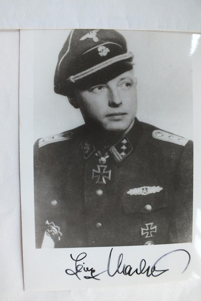 DAS REICH RK WINNER HEINZ MACHER SIGNED PHOTO POST WAR