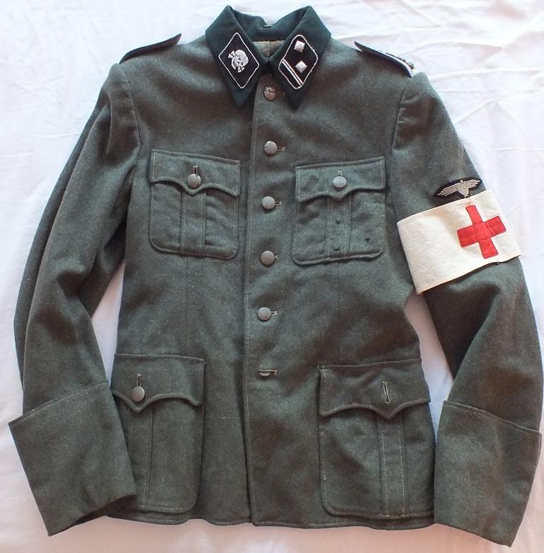 SS-STANDARTENOBERJUNKER TOTENKOPF BETR.RA TUNIC FOR MEDIC