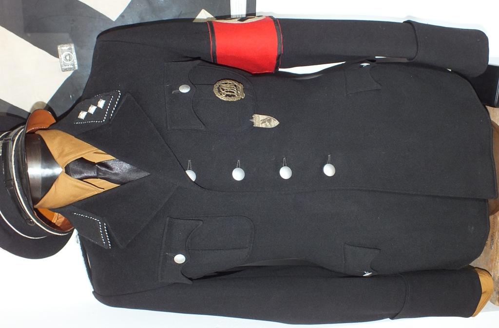 NAMED SS STURMFUHRER TUNIC SS OBERABSCHNITT XXXI