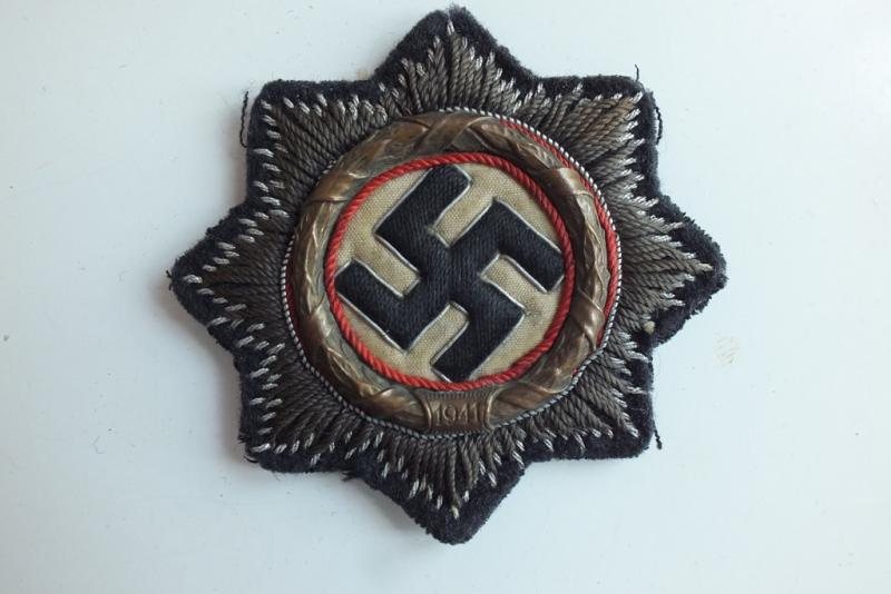 DEUTSCHES KREUZ IN GOLD PANZER IN CLOTH