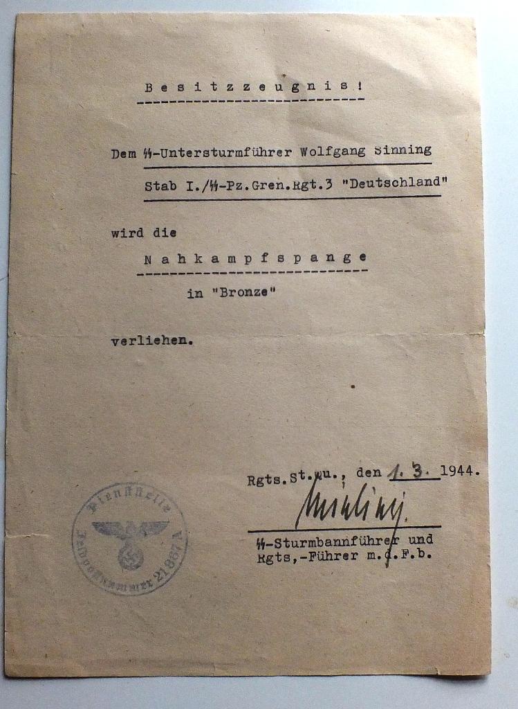 DAS REICH SS-OBERSTURMFUHRER GROUPING CLOSE COMBAT AWARD