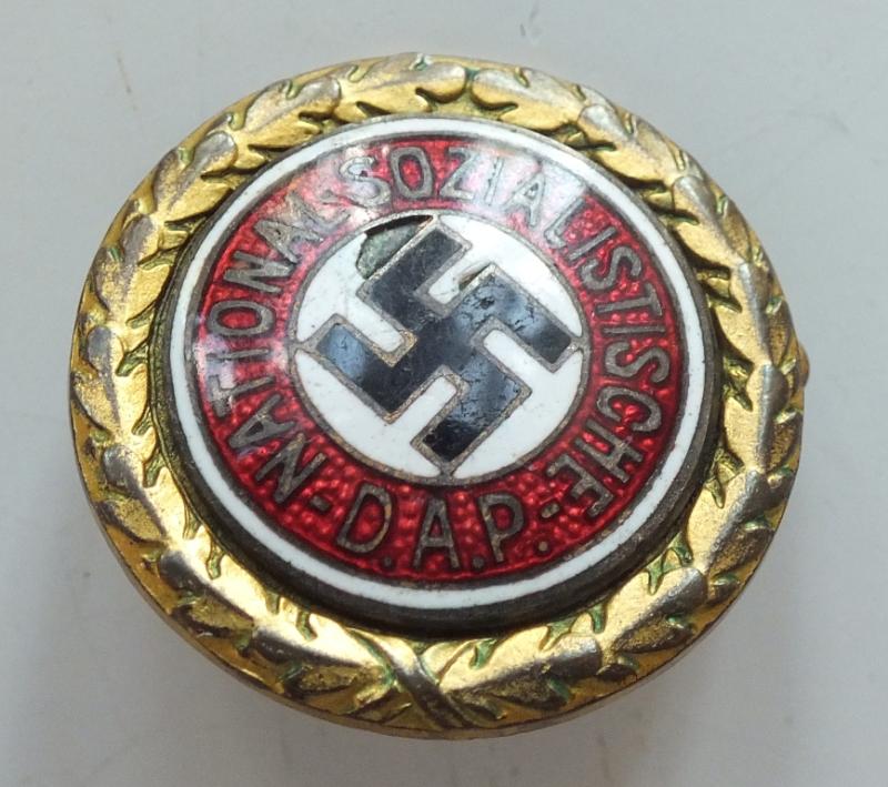NSDAP GOLD PARTY BADGE SMALL SIZE NAMED AND PHOTO