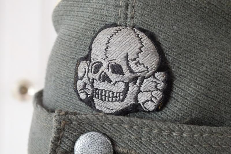 WSS OFFICERS WHITE PIPED M43