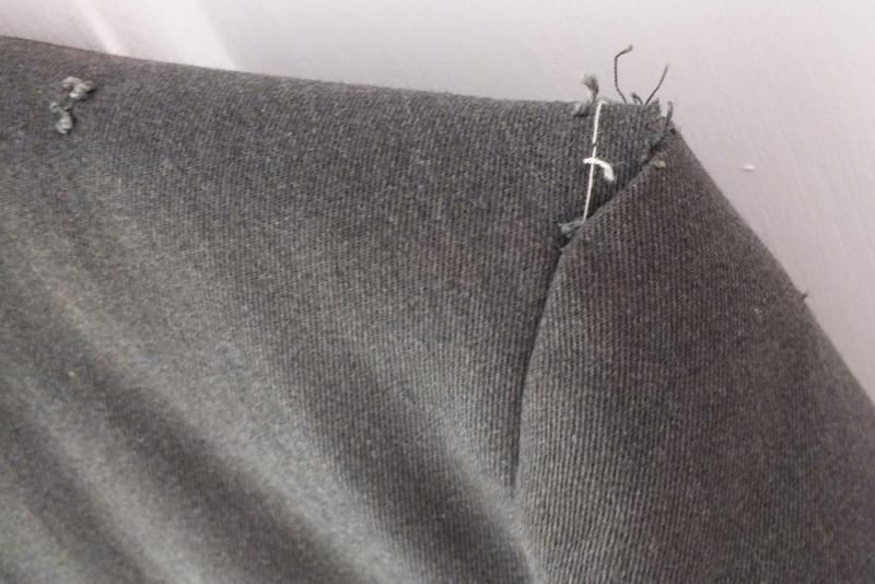 WSS OFFICER SUIT IN STRIPPED CONDITION
